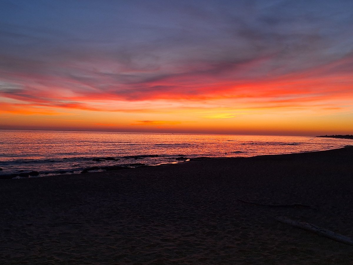 Tramonti sul mare ne abbiamo?