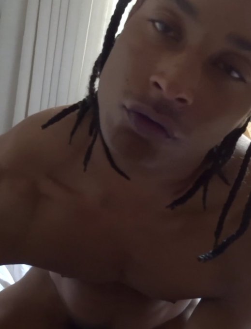 Fucked a cool  guy from the internet https://t.co/gPE63njeSo