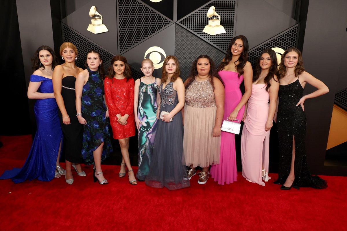 A star-studded wish weekend just wrapped for our 10 inspiring #GRAMMYsWish kids who attended the #GRAMMYs! Check out some of the amazing moments from this golden experience! ✨ @KeltieKnight 📸 Courtesy of the @RecordingAcad / Photo by Neilson Barnard for Getty Images ©2024