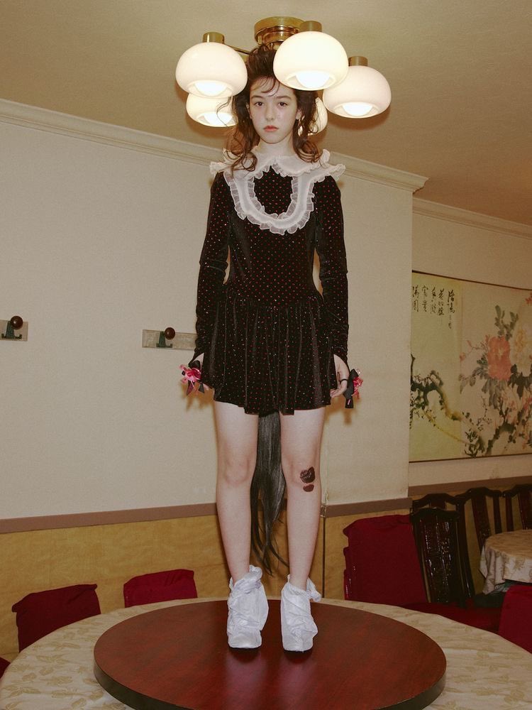 Modelos Con Ciática tweet media