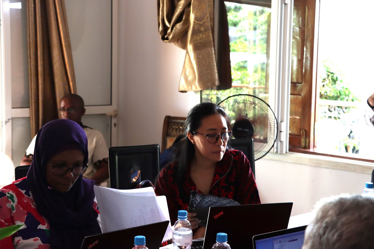 #RetraitePNUD: Le <a href="/PNUD_Comores/">PNUD Comores</a> entame une retraite avec la partie nationale pour renforcer la collaboration et l'efficacité dans la mise en œuvre des projets. L'objectif clé est d'améliorer la supervision et l'exécution des projets.#fullNIM #Collaboration