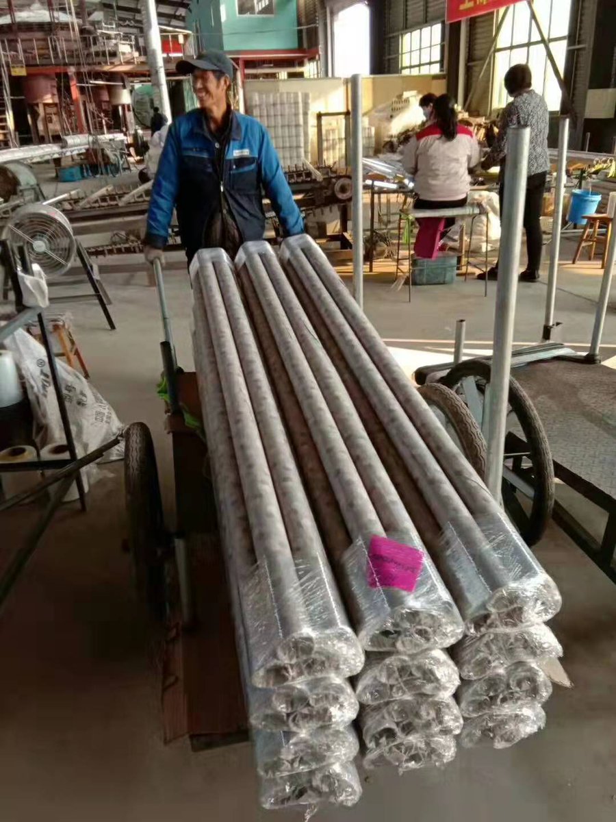 This is my brother's factory, borosilicate glass tube direct factory from china, hope can find some buyers, welcome to factory!