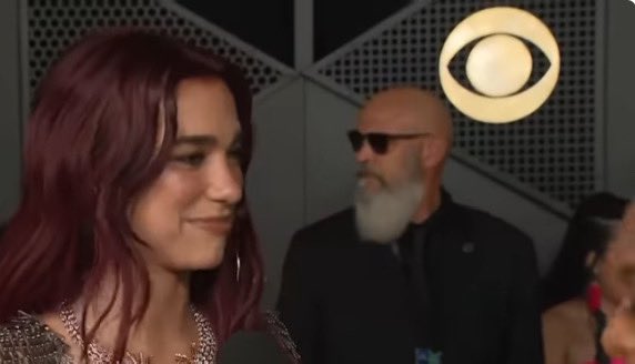 So looking forward to the <a href="/DUALIPA/">DUA LIPA</a> <a href="/judaspriest/">Judas Priest</a> collaboration after duetting with <a href="/DollyParton/">Dolly Parton</a> apparently Rob wants to score his biggest hit to date with Dua  🤣🤣🤣