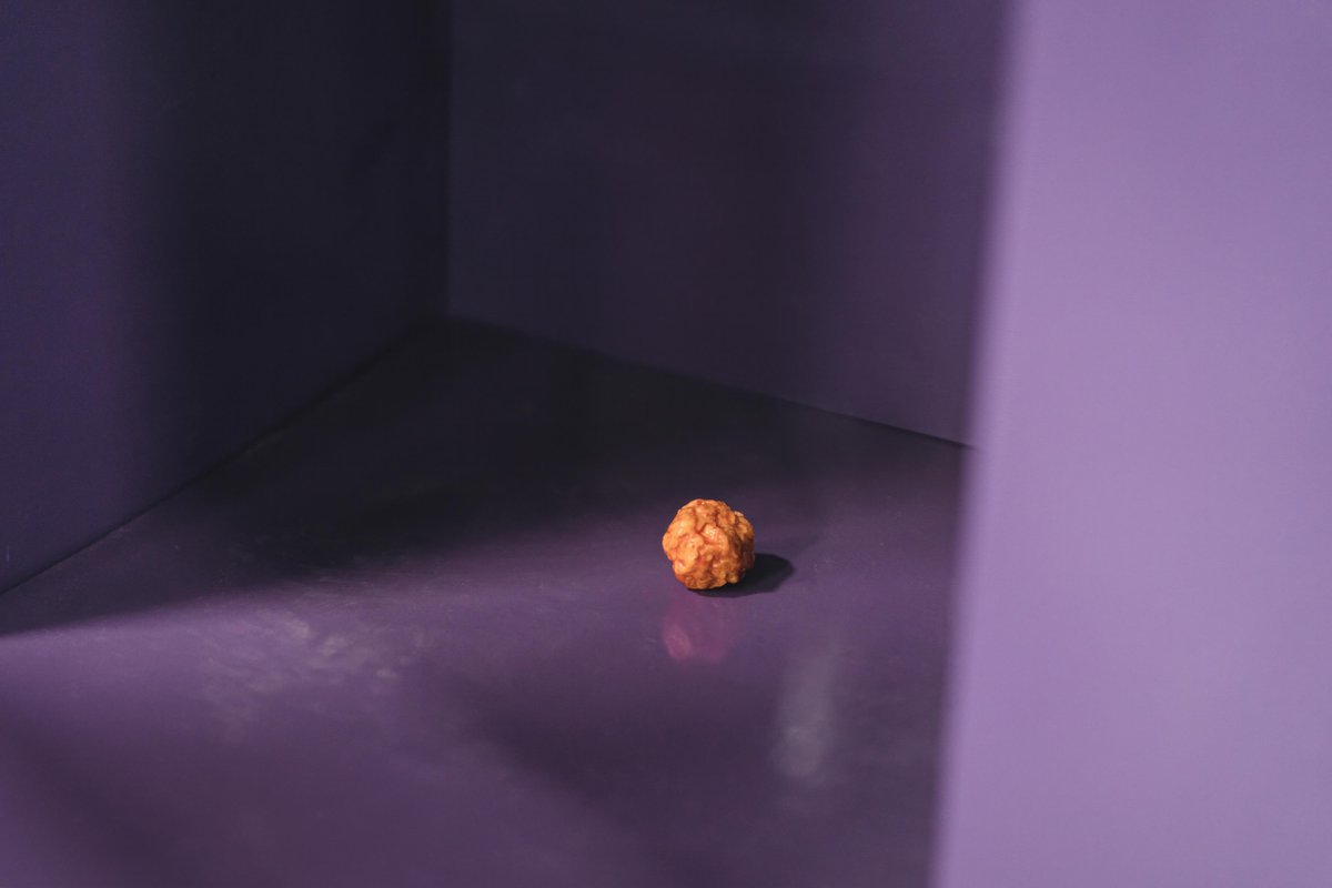 Netflixシリーズ「タッカンジョン」場面写真初解禁！

謎のマシンに入り、タッカンジョン（チキン）になってしまった娘を、父と彼女に片思いしていた男が必死に戻そうとするコメディミステリー。

2024年独占配信開始！

#タッカンジョン