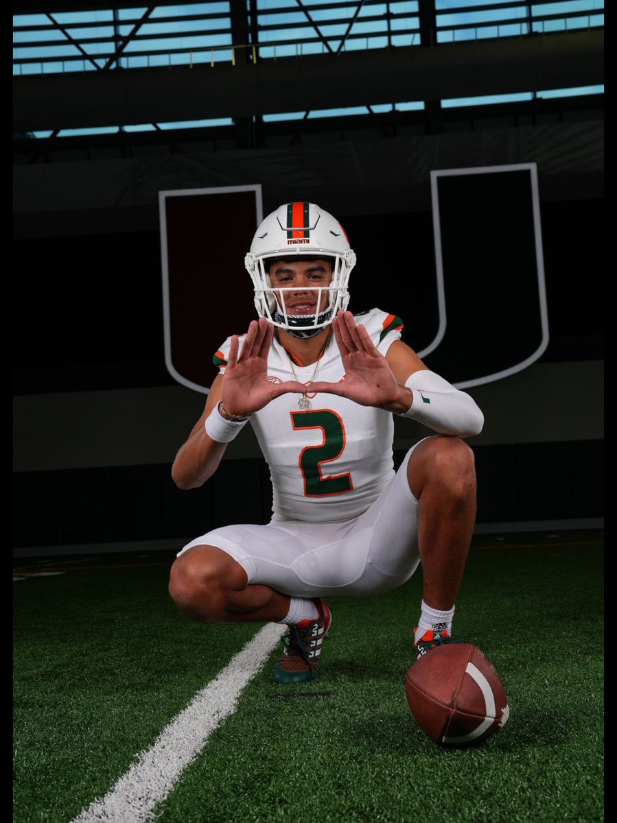 Cane Fans how I look 👀 #NotCommitted #GoCanes