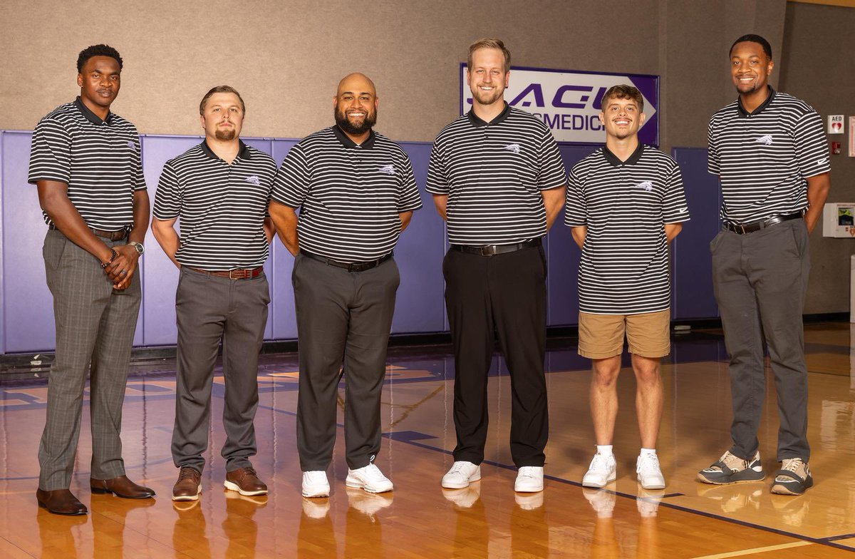 Man this one is a collective award. Blessed to have the best staff a man could have! These guys did work this past week and I’m so thankful! <a href="/slimeli23/">coach E</a> <a href="/CoachMitch10/">Mitch McMullen</a> <a href="/chefdavis23/">darian davis</a> <a href="/CoachJSouth/">James Southerland</a> ELITE!
