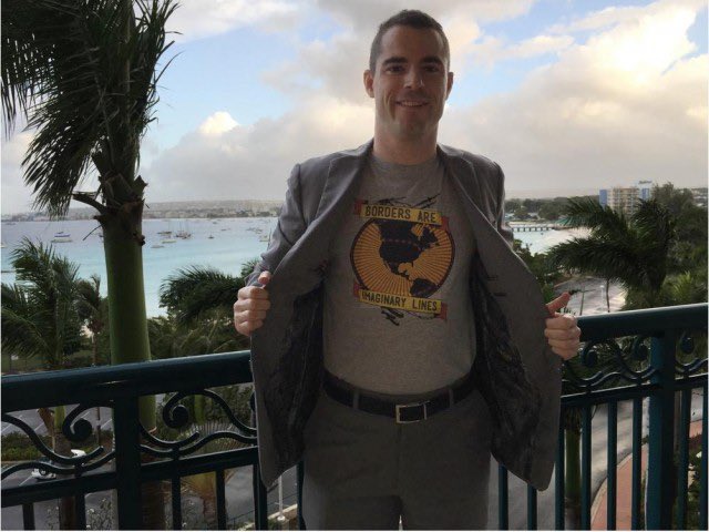 rogerkver's tweet photo. Yesterday was the 10 year anniversary of renouncing my US citizenship.  https://t.co/zhQ97FbsxD https://t.co/zYcmutrnxD