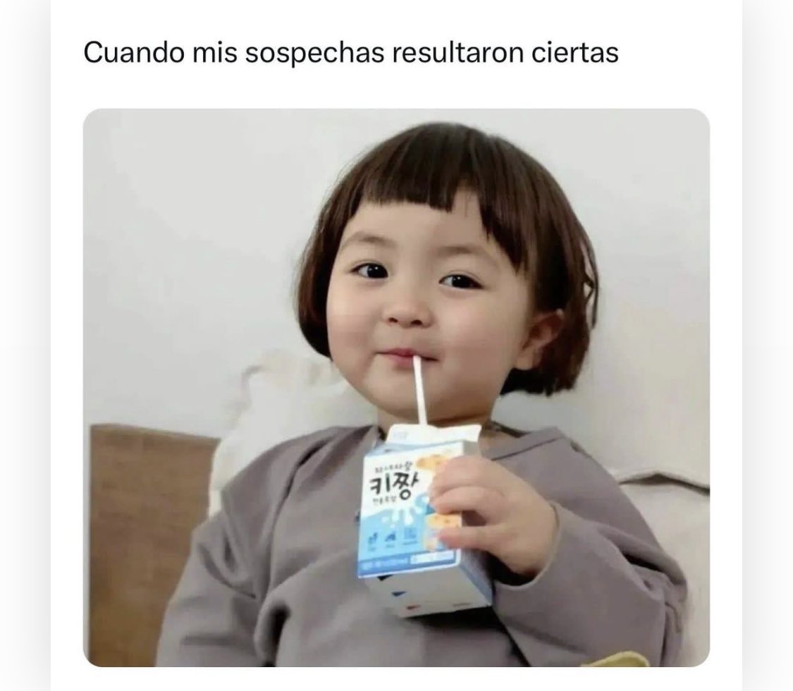 aja_chechi's tweet photo. Cuando yo digo que soy bruja, es por que voy volando en la escoba. https://t.co/SQDvEgsak5