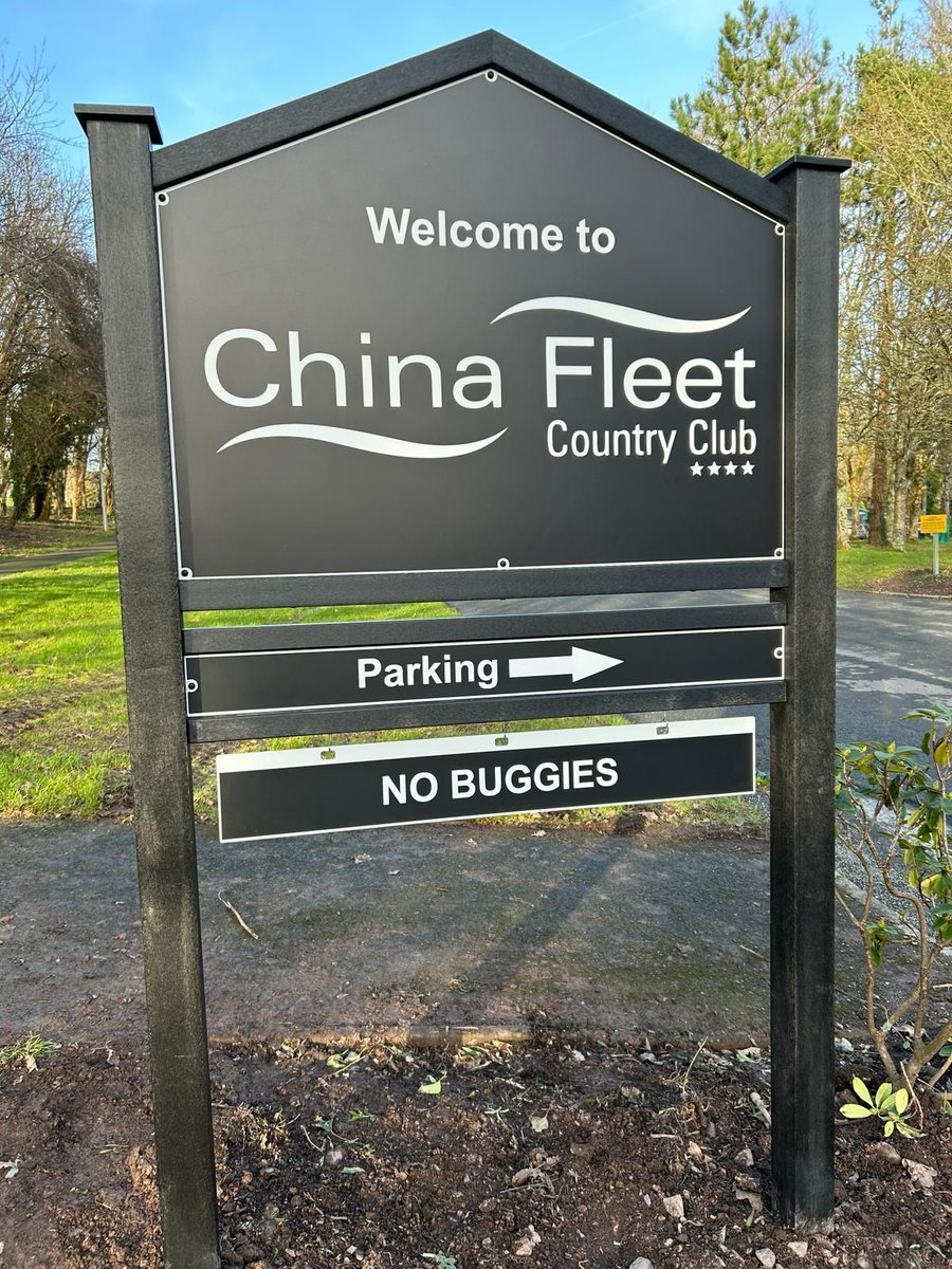 ChinaFleet's tweet photo. We're excited to show you our brand-new signage around the golf course and estate. Thanks to @PinseekerGolf for producing these fantastic new golf signs!
#golf #signage #update #new #golfcourse https://t.co/LMaCX8Y0ua