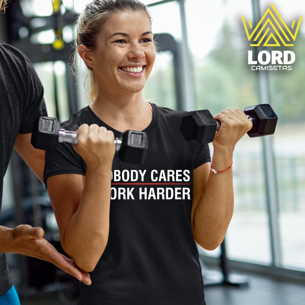 A quien le importa lo que yo haga... a quien le importa...
WORK HARDER COÑO!

Cómprala solo en bit.ly/3RWr7w2
#fitnessmotivation #ropahombre #outfit #ropafitness #gymmotivation #entrenamiento #running