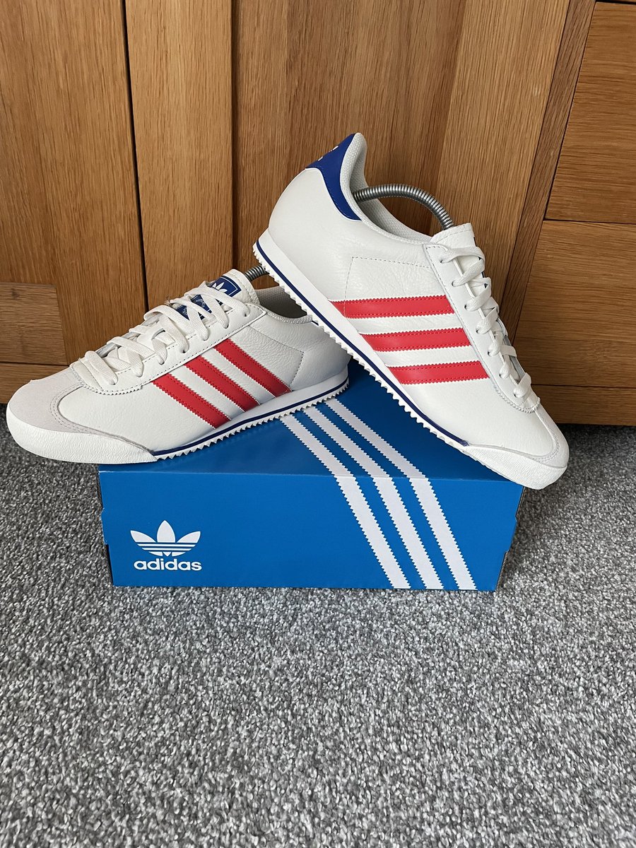 ernzh671's tweet photo. Gotta love a double drop on a Monday 😮‍💨😮‍💨 London and Kick arrived today #adidas #london #kick #k74 #doubledrop https://t.co/CTn4WzhMAl