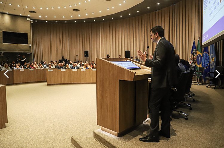 Na primeira reunião da Comissão Intergestores Tripartite (CIT) de 2024, pactuamos as ações que serão desenvolvidas em 2024: 1) vacinação em escolas; 2) campanha nacional contra a poliomielite; e 3) monitoramento rápido das estratégias de vacinação contra pólio e sarampo.