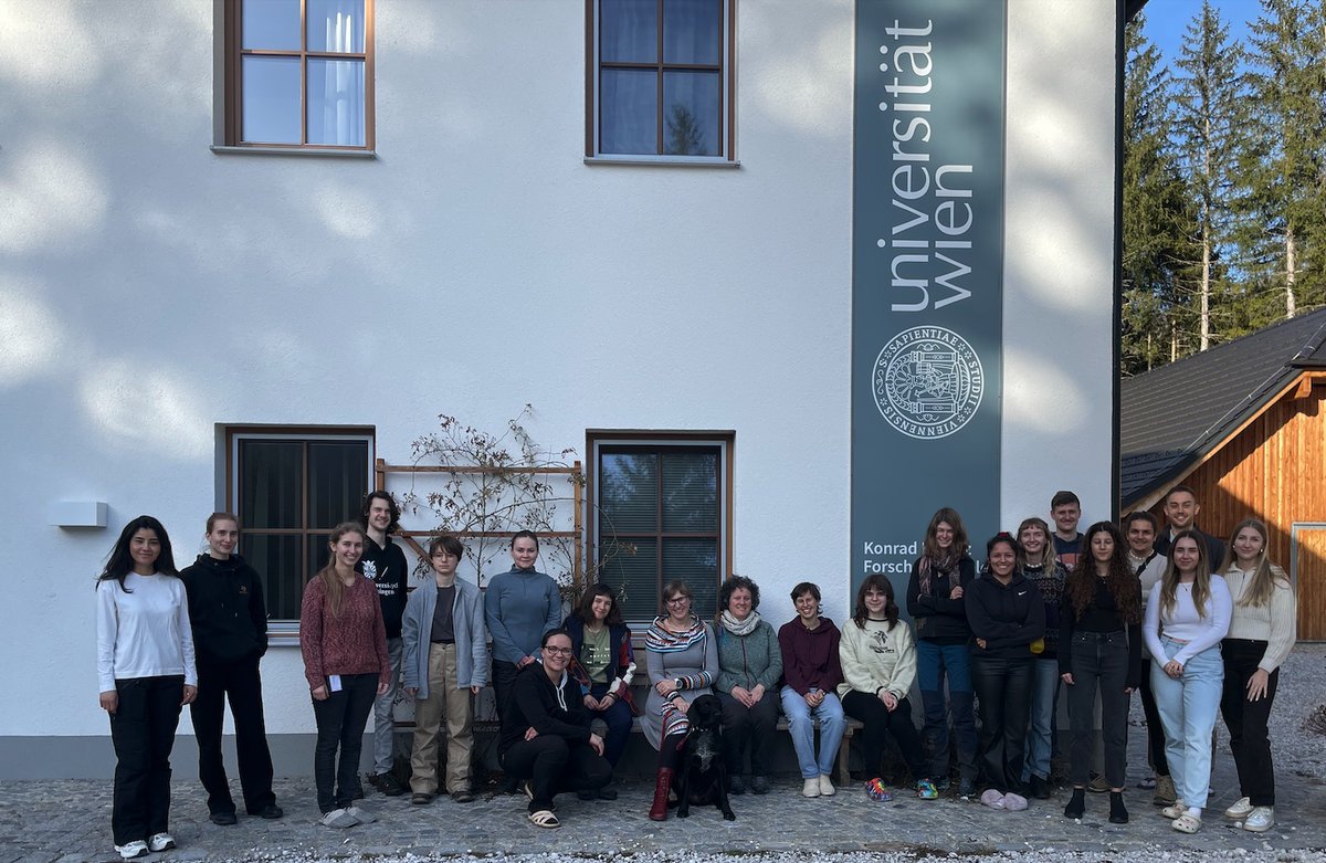 Scientists and students from KLF #StandWithScience
<a href="/univienna/">Universität Wien</a> #NGT #givegenesachance  <a href="/dieGamon/">Claudia Gamon 🇪🇺🇺🇦</a> <a href="/SCHIEDER/">Andreas Schieder</a> @wienerofficial <a href="/AngelikaWinzig/">Angelika Winzig</a> <a href="/Europarl_EN/">European Parliament</a> <a href="/weplanetint/">WePlanet</a>