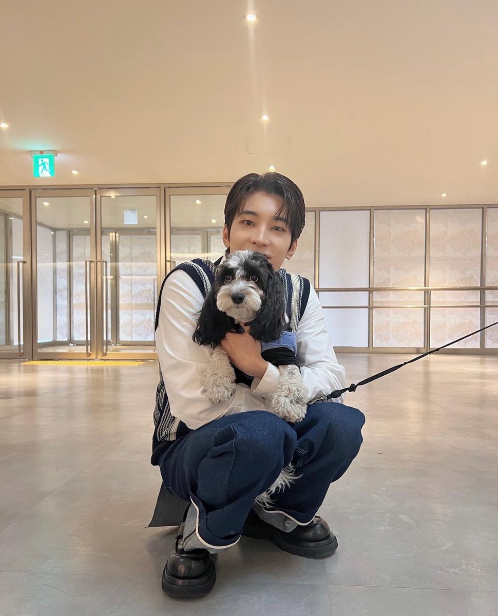 未だにこの写真抱いて寝てるというのに…