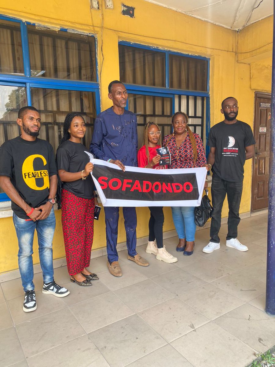 sofadondo's tweet photo. @sofadondo_advocacy Rivers Chapter embarked on an advocacy drive to Ignatius Ajuru University, Rivers State, where the team met with the Dean of Students Affairs, Prof Philemon Iyagba.
•
•
•
#SofaDondo #Riversstate #sexualharrassment #campus #ignatiusajuruuniversity https://t.co/mpa9B7Ebx2