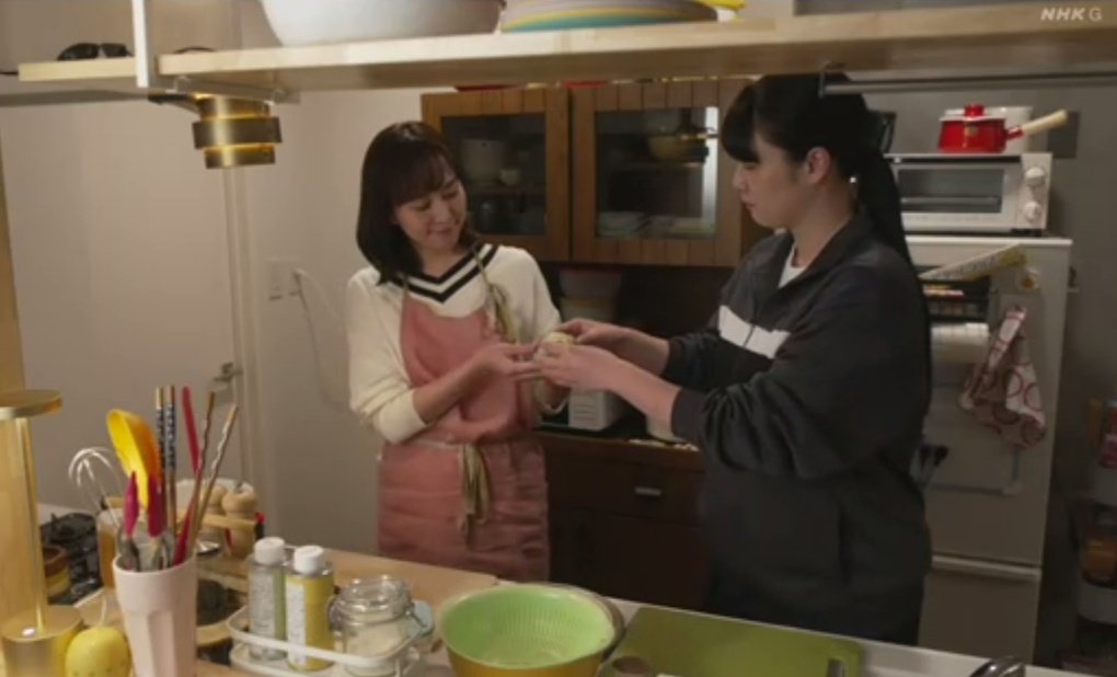 Se ha estrenado el episodio 15 de 'She Loves to Cook, and She Loves to Eat'

¡Vemos a Yako! Nagumo explica por qué declinó la oferta de comer con sus vecinas. Nomoto y Kasuga hacen rollitos de repollo 🥬

#つくたべドラマ
#TsukuTabe