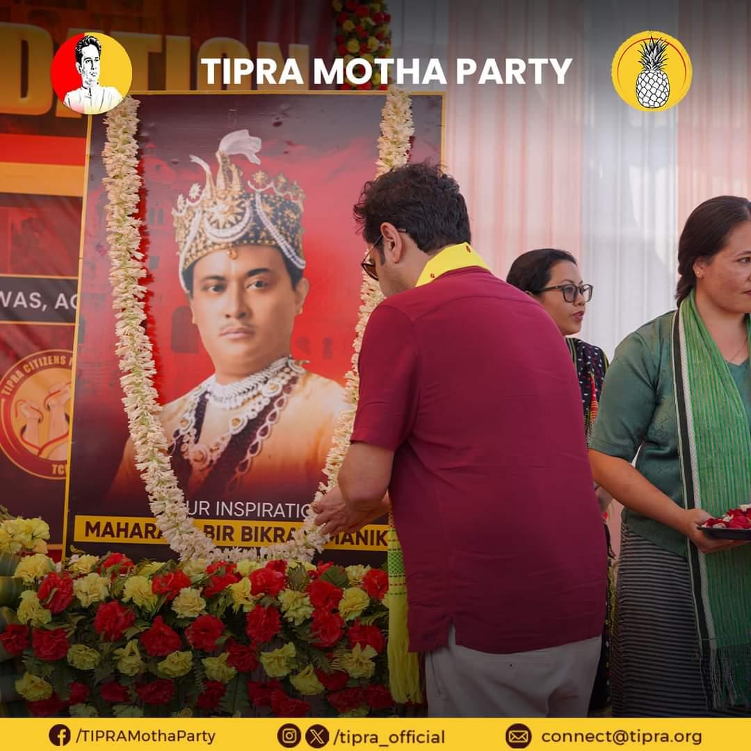 tisftipra's tweet photo. Glimpses from @tipra_official’s 3rd Foundation Day Program held today at Malancha Niwas, Agartala.
#TIPRA3rdFoundationDay
#TIPRA #THANSA
#TIPRAMothaLongLive
#BubagraLongLive
@PradyotManikya https://t.co/ht2jVEdoLg