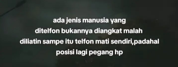 dan aku salah satunya..hahaha tiap ada telfon masuk, kuliatin aja sampe mati sendiri 🤣