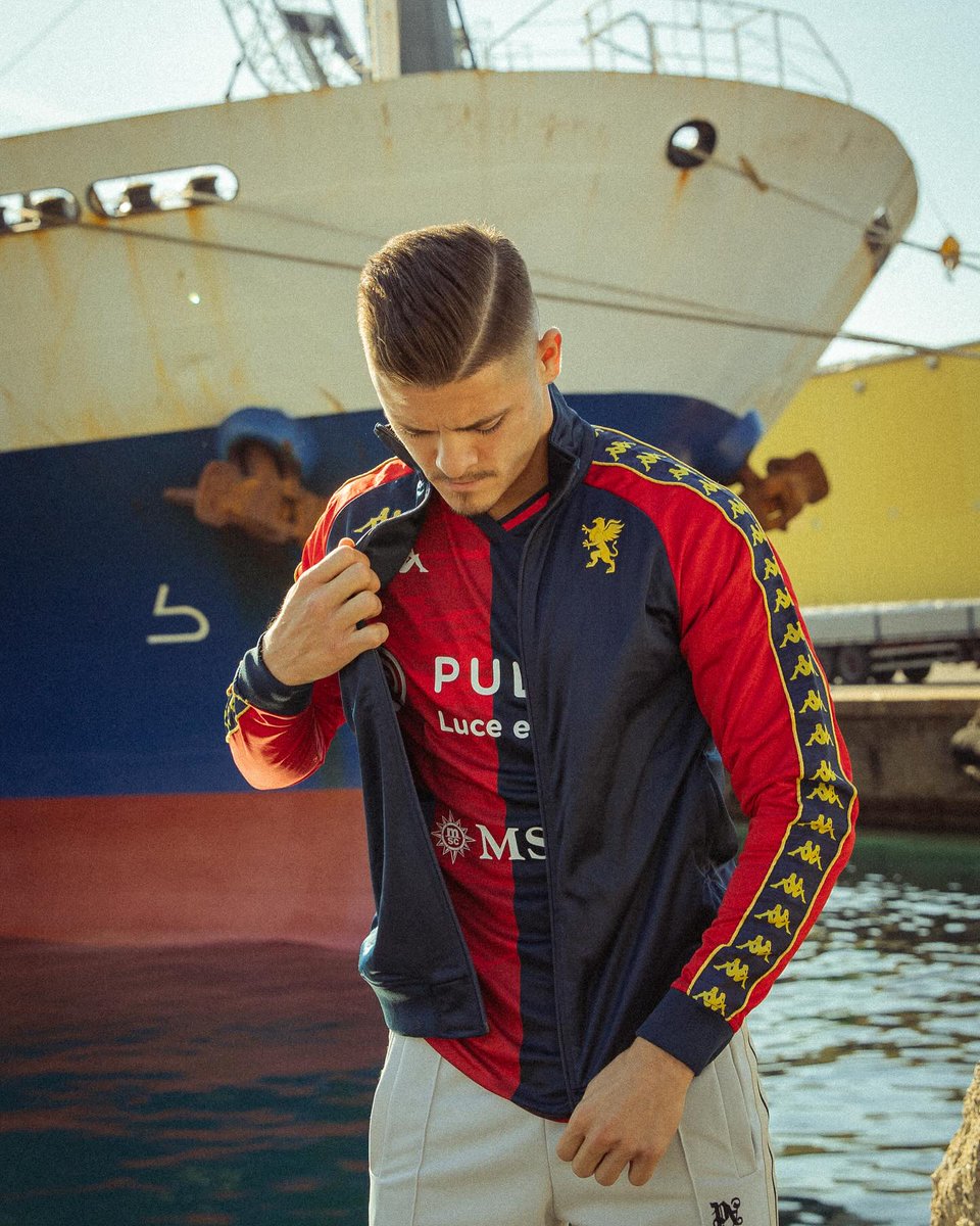 SoccerBible's tweet photo. First glimpsed during the unveiling of new signing Vitinha, @GenoaCFC have unveiled a new ‘Street Collection’ from technical sponsors Kappa.

More here: https://t.co/cWLZgbfjaK https://t.co/hRVMClkiXt