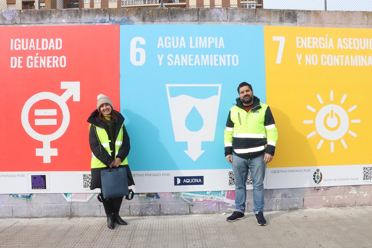 CREenZamora's tweet photo. 📷Hoy hemos inaugurado un mural gigante dedicado a los Objetivos de Desarrollo Sostenible (ODS). La inauguración del muro pone punto final del proyecto “Compartiendo muro, compartiendo objetivos” iniciado el año pasado y financiado por la @jcyl. https://t.co/GE6k8puegL