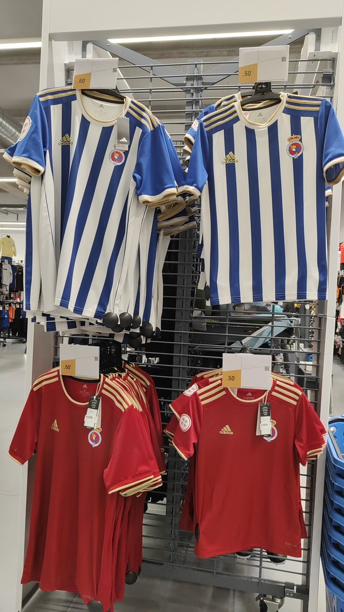En Decathlon están disponibles las camisetas de esta temporada de la <a href="/RSGimnastica/">RS Gimnástica de Torrelavega</a>