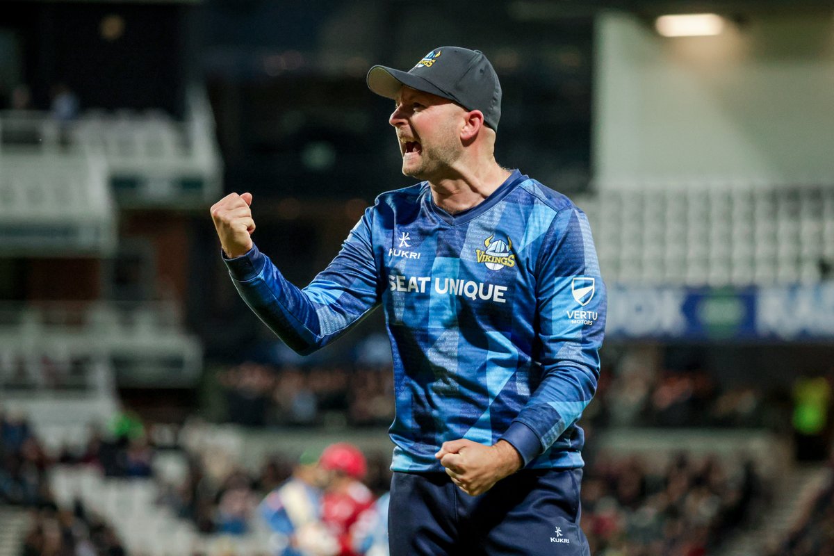 A win at Headingley in The 2023 Roses T20 🔥

Who is excited for this year’s clash? 👀

#YorkshireFamily #RosesT20