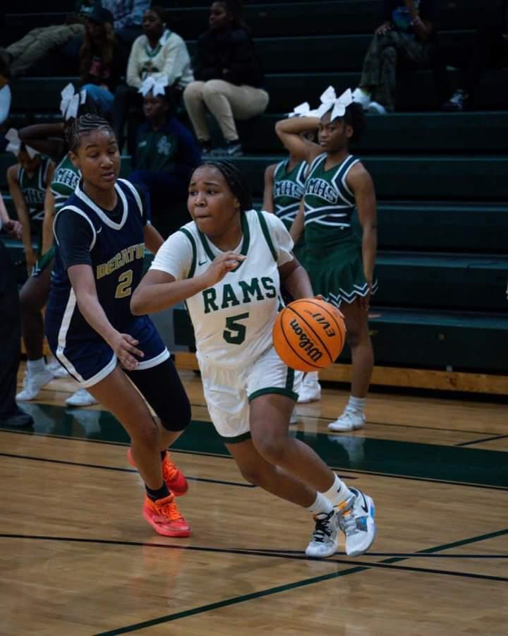 ModelELonah's tweet image. Number 1 player in #Dekalbcounty freshman starting varsity @shanyaheath