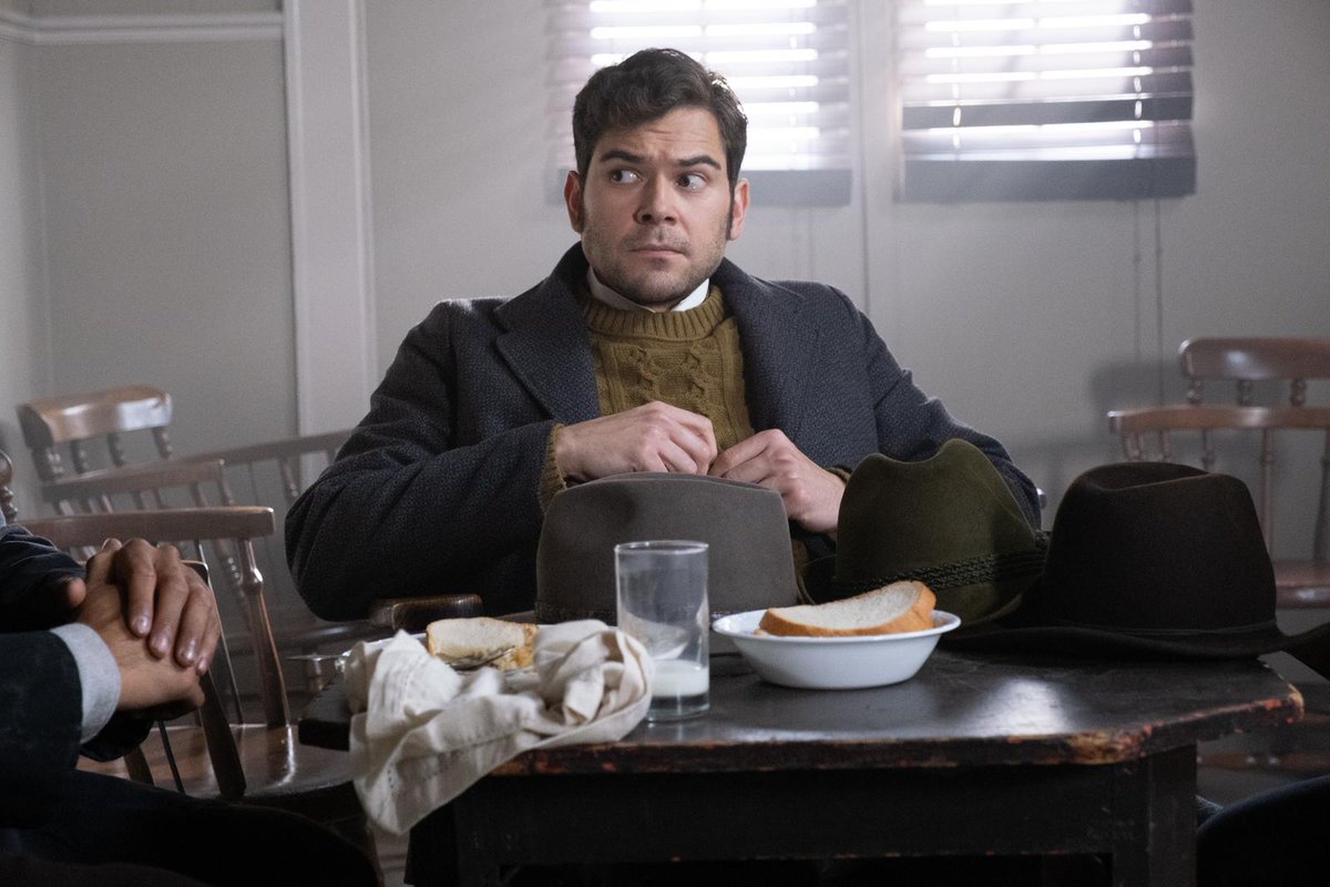 Murdoch Mysteries tweet media