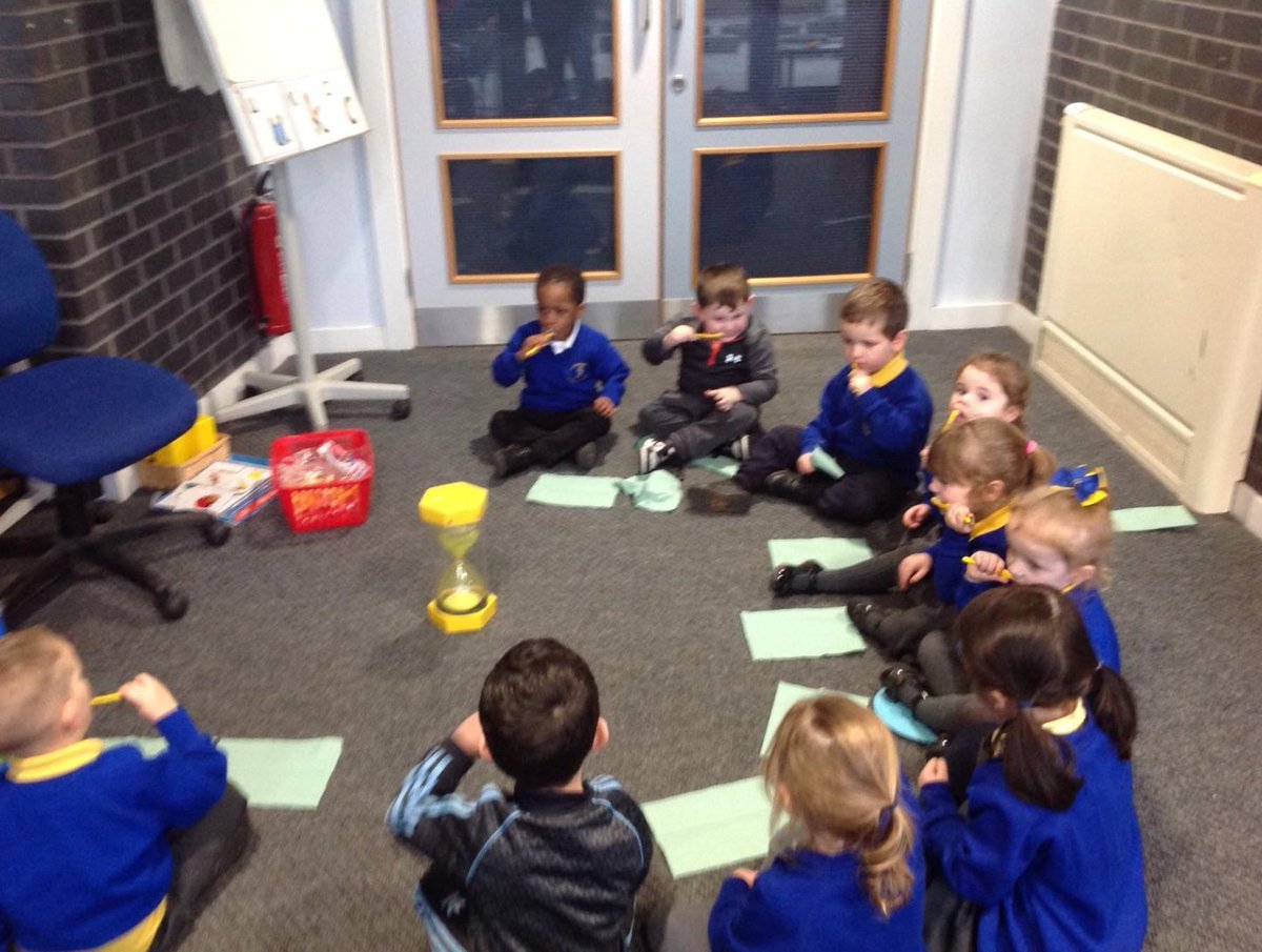 CanonNursery's tweet image. @CanonSharples @CanonNursery @LT_Trust @Cornerstonesedu #starrynight #bedtimeroutines #brushingteeth