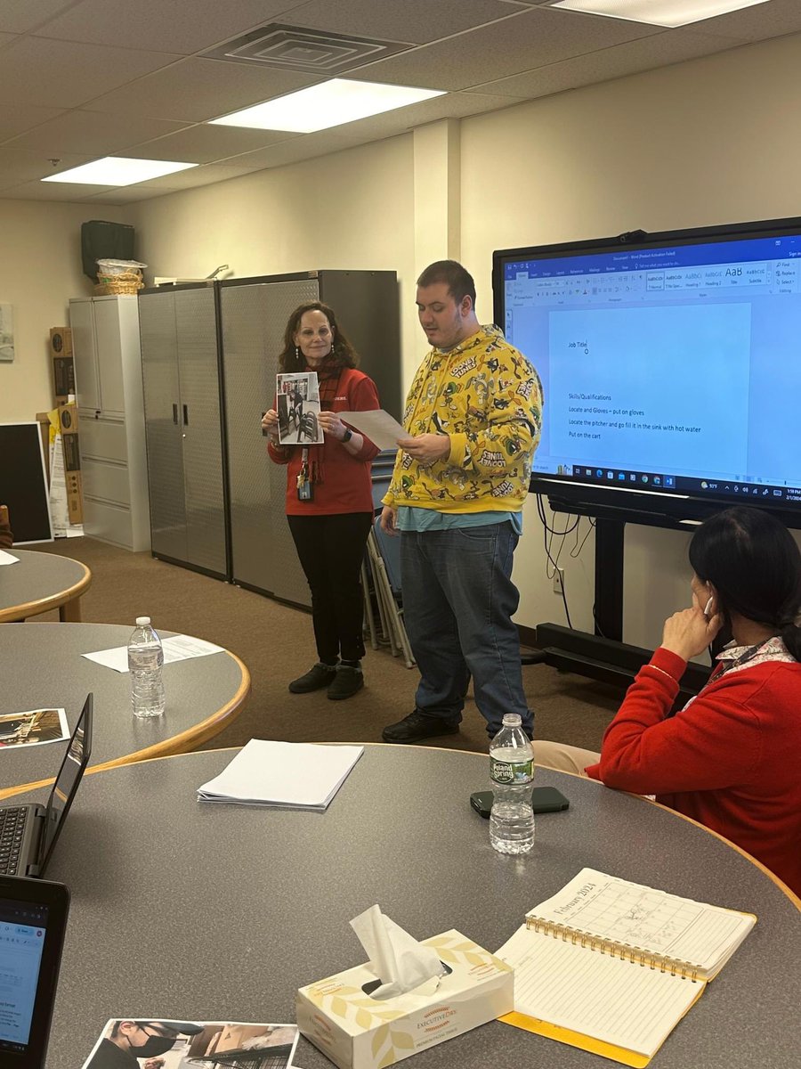 ESCofNJ's tweet photo. Pathways to Adult Living students enjoyed another great afternoon of learning last week when they had the opportunity to  discuss their dream jobs! 💭💼 #ESCNJ #PALNJ https://t.co/YnqOlwgI06