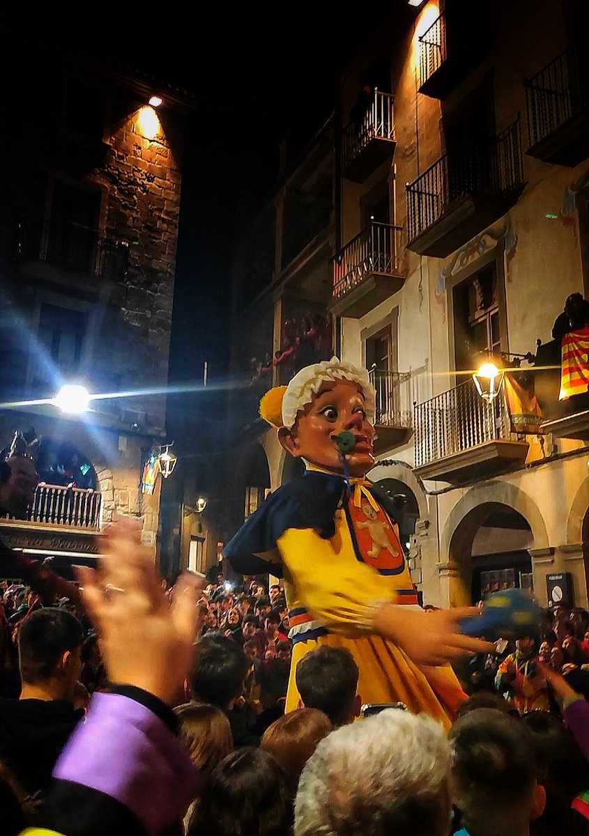 comparsa_fugats's tweet photo. #ComparsaFUGATS
#CarnavalSolsona2024 
#CarnavalSolsona24
#Carnestoltes2024
#CarnavalSolsona
#Solsona 
#Solsonès
#Carnaval https://t.co/y1eexrSwah