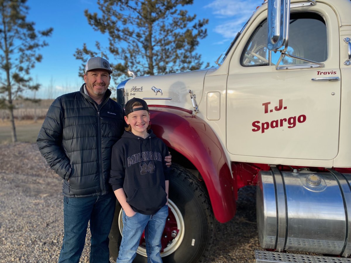 MackTrucks's tweet photo. How old were you when you fell in love with Mack?
Travis Spargo's journey into the world of trucking began at just 4 years old. Now at 13 years old, he is the proud owner of a 1959 B Model Mack Truck!
Read the full #BulldogMagazine story online: https://t.co/jlEP1iMu8T https://t.co/d31jqjD6o0