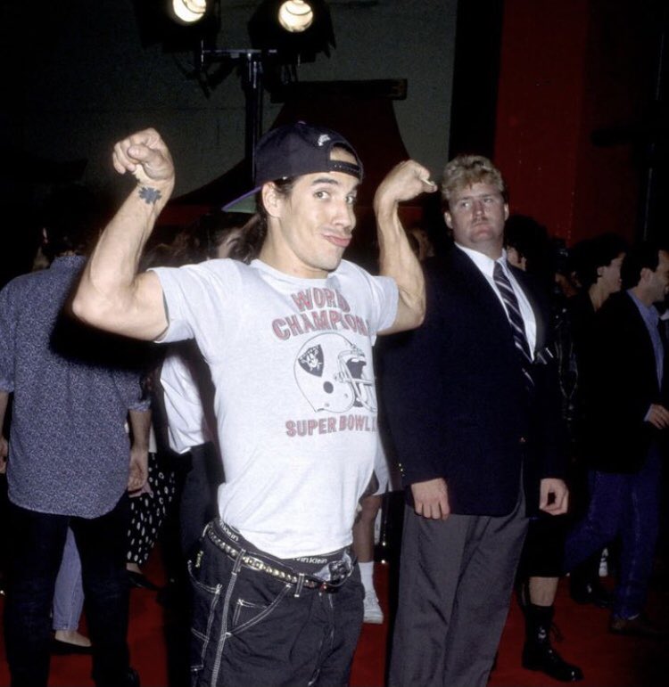 Luana90_s's tweet photo. SINGLES premiere - September 11, 1992 . 📽

#ChrisCornell #SusanSilver  #AnthonyKiedis #EddieVedder #JohnnyDepp https://t.co/jbqlrTSDLA
