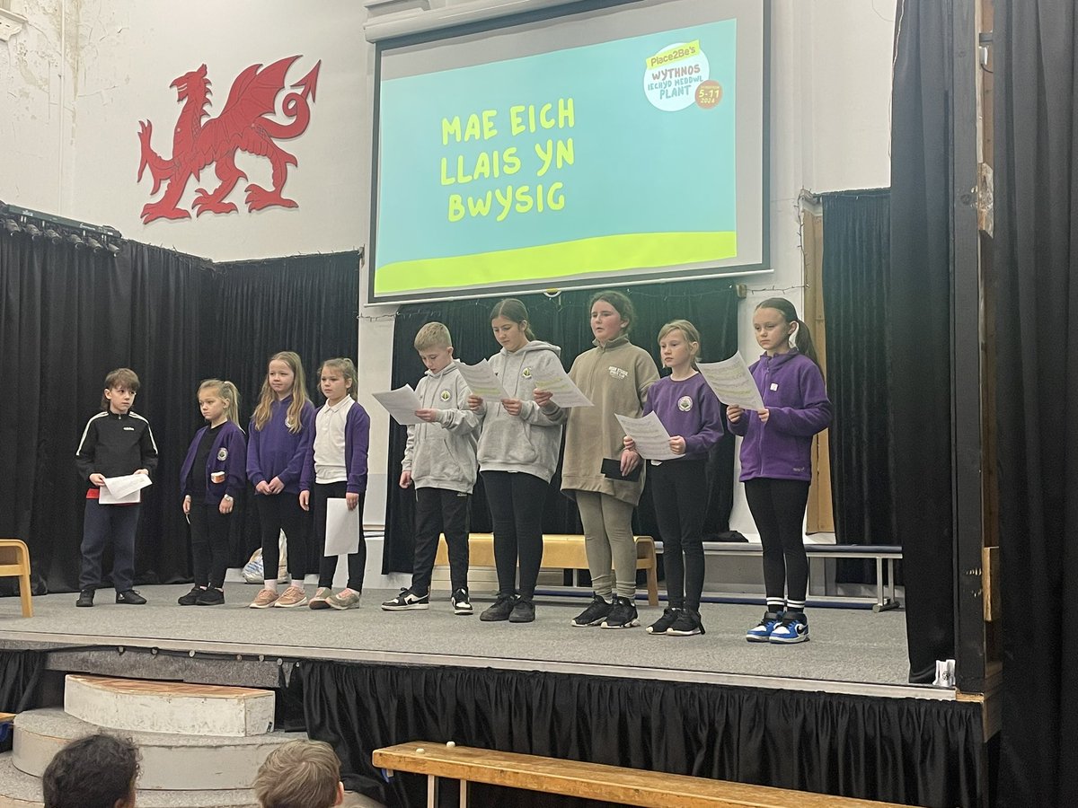 Diolch i’r cyngor ysgol bore ‘ma am wasanaeth i gychwyn ein Wythnos Iechyd Meddwl i blant. 
Thank you to the school council for the assembly this morning to start our Mental Health Week for children #MentalHealthAwareness #wythnosiechydmeddwliblant