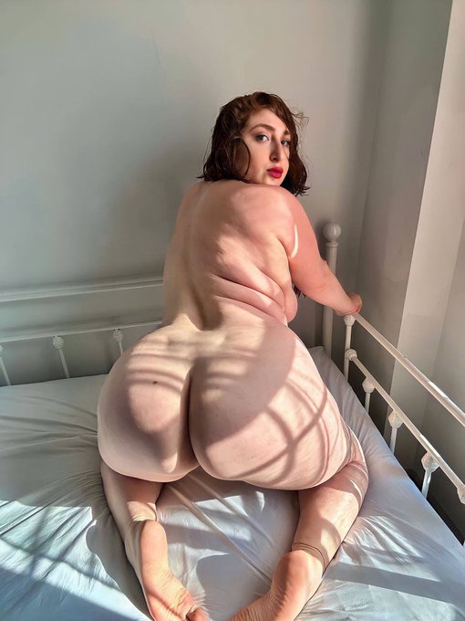 Hit it from the back? https://t.co/XNJmza5b4N