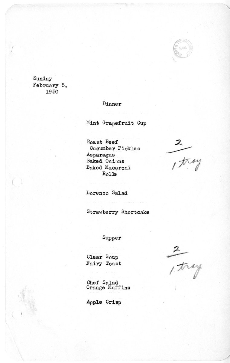 This #MenuMonday, it's time for another lesson in types of fruit desserts! #OTD in 1950, the Trumans enjoyed an apple crisp for dessert after supper. Crisps are a type of fruit dessert covered with a streusel-like topping that contains oats. catalog.archives.gov/id/7583996