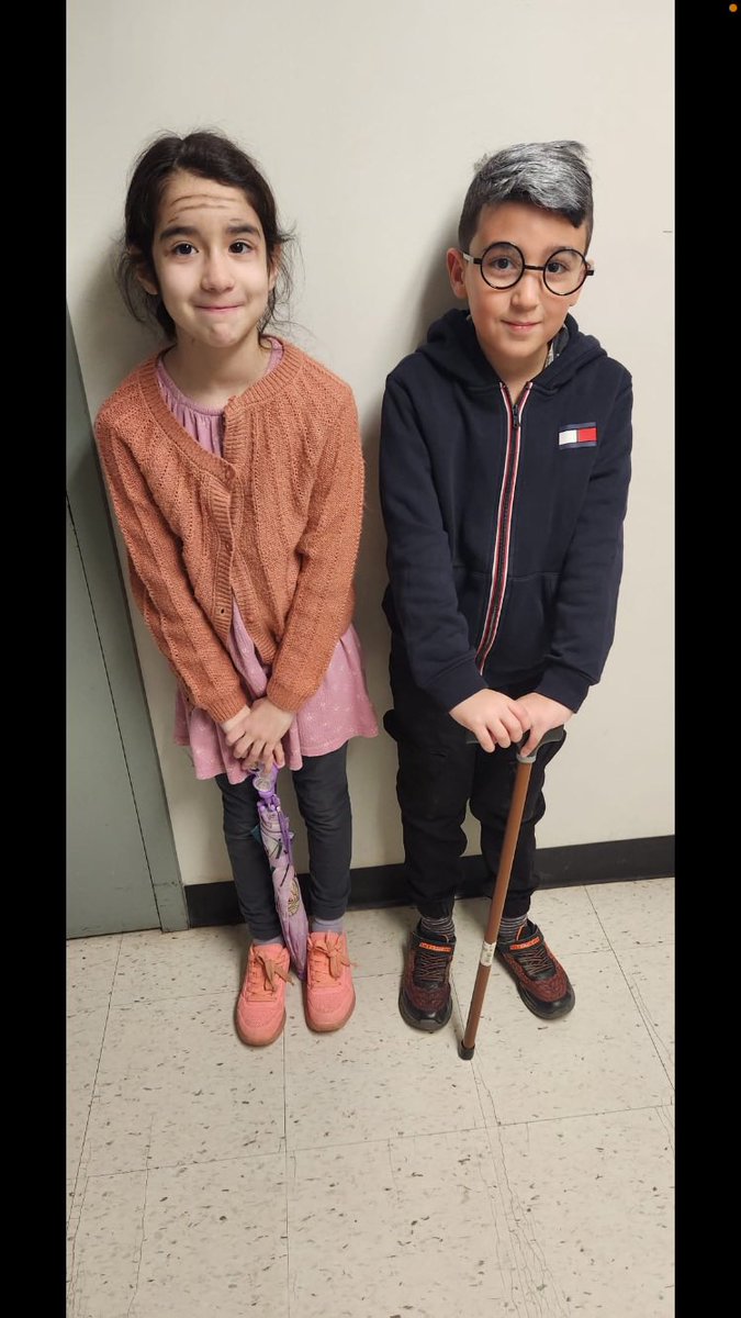 Mrs. Ginn BFA tweet media