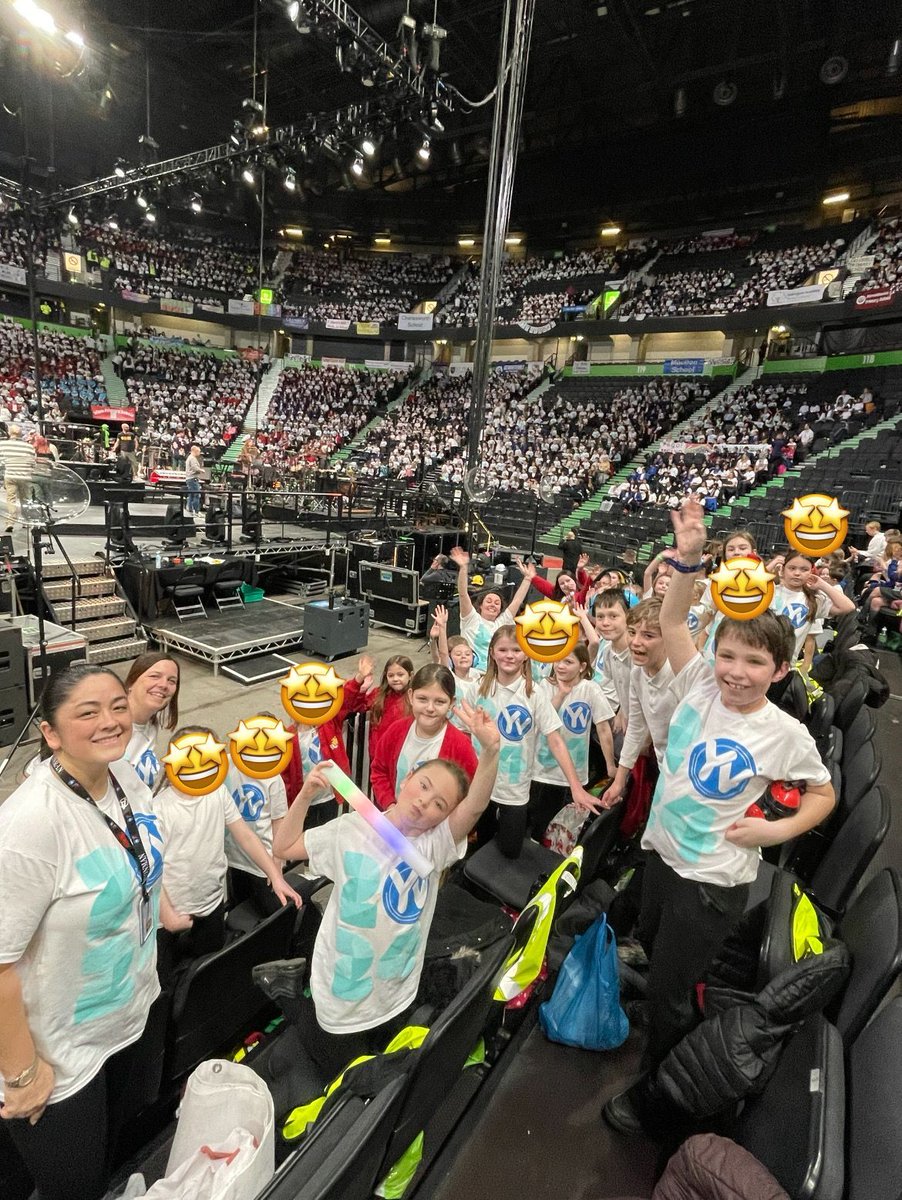 RudheathPrimary's tweet image. Rehearsals are under way! #youngvoices @focustrust1