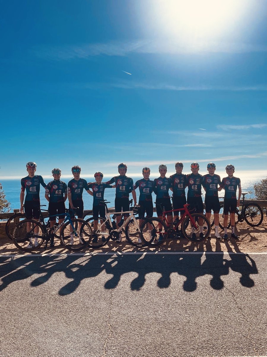 🚴‍♂️Nous souhaitons un bon stage à l'ensemble du <a href="/pole_caen/">Pôle Espoir de Caen</a> parti s'entraîner en Espagne 🇪🇸 cette semaine !
#cyclisme #hautniveau #poleespoir

<a href="/RegionNormandie/">Région Normandie</a> <a href="/FFCyclisme/">FFC</a> <a href="/NormandieCyclis/">Normandie cyclisme</a> 
<a href="/ac_normandie/">Académie de Normandie</a> <a href="/LaplaceLycee/">Lycée DUMONT D'URVILLE | LAPLACE</a>