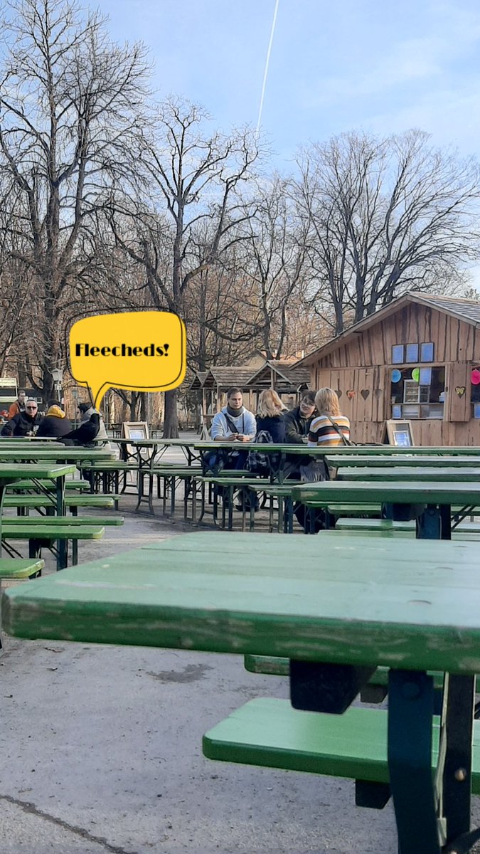 musichette's tweet photo. Fleecheds in #Munich at #EnglishGarden https://t.co/CcKEd2GWNv