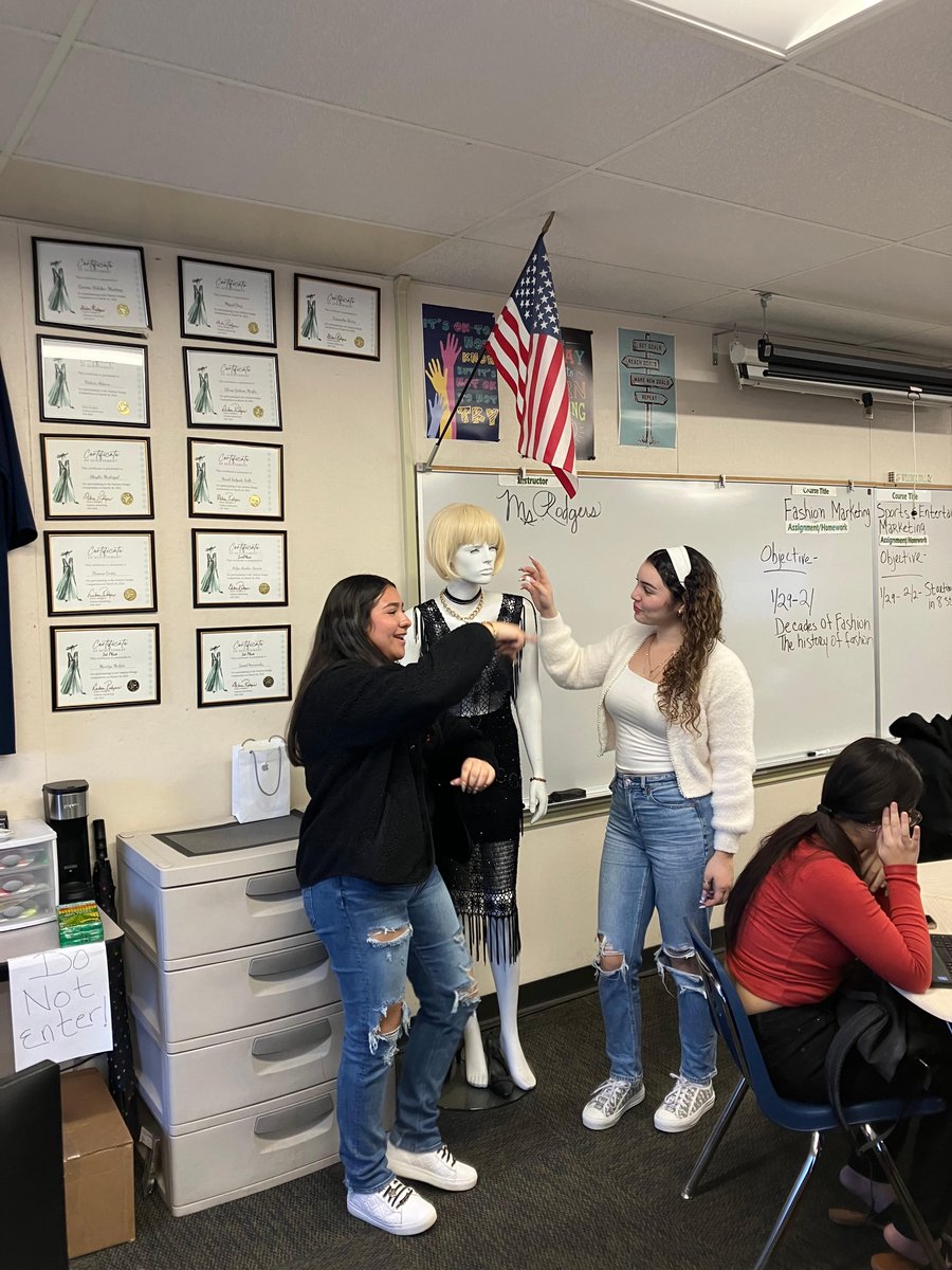 CRYROP's tweet photo. Fashion Marketing students at @BHSBruinsCA create a marketing approach for clothing in different decades. #CRYROP #Proud2bROP @CJUSDCTE https://t.co/GFWFNSk10L