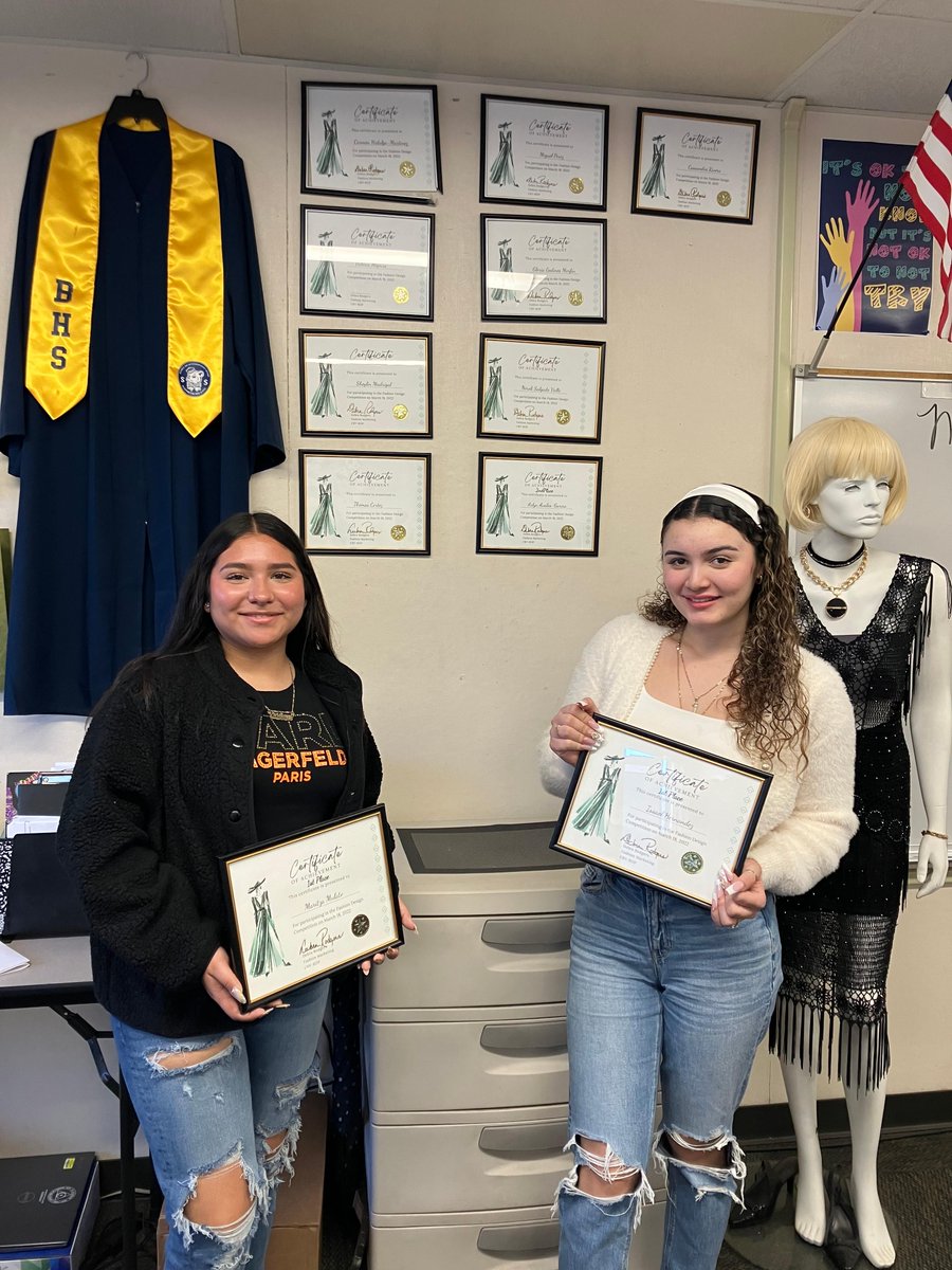 CRYROP's tweet photo. Fashion Marketing students at @BHSBruinsCA create a marketing approach for clothing in different decades. #CRYROP #Proud2bROP @CJUSDCTE https://t.co/GFWFNSk10L