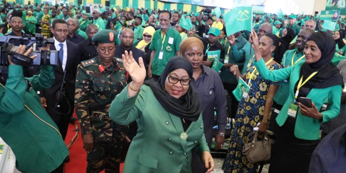 Heri ya Miaka 47 toka kuanzishwa kwa Chama Cha Mapinduzi (CCM). Imekuwa miaka 47 ya mapinduzi makubwa kwa kila Mtanzania kwenye kila kona ya nchi yetu. Tulipo leo, sipo tulipokuwa miaka 47 iliyopita. Tumepiga hatua kubwa za kimapinduzi na za kujivunia zenye matunda mazuri katika