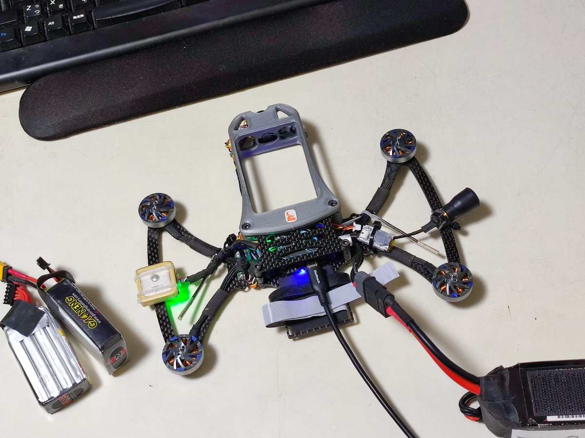 kaz_pano's tweet photo. ←ここだとアームしないんだけど🥴
→こっちだとアームする😄!!
#Ardupilot 良く出来てるなあ
#見えないドローン
#Stanfpv https://t.co/X0GcIRHd84