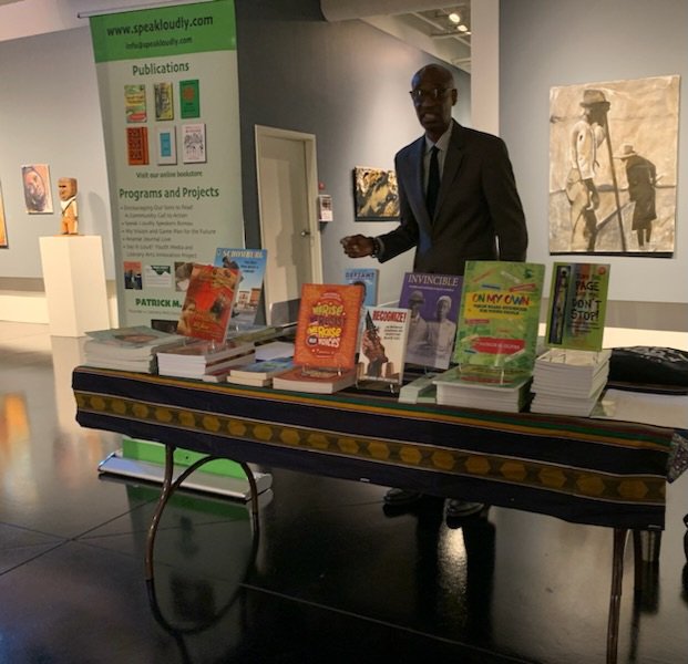 Reppin' Say It It! Readers and Writers and Black Literature <a href="/WichitaCityArts/">CityArts</a> Friday night. 
Great interactions with educators, parents, students, art enthusiasts, and patrons. 📚📖🖊🎨🖌
Who Got Next? info@speakloudly.com
#art #literature #speakloudly