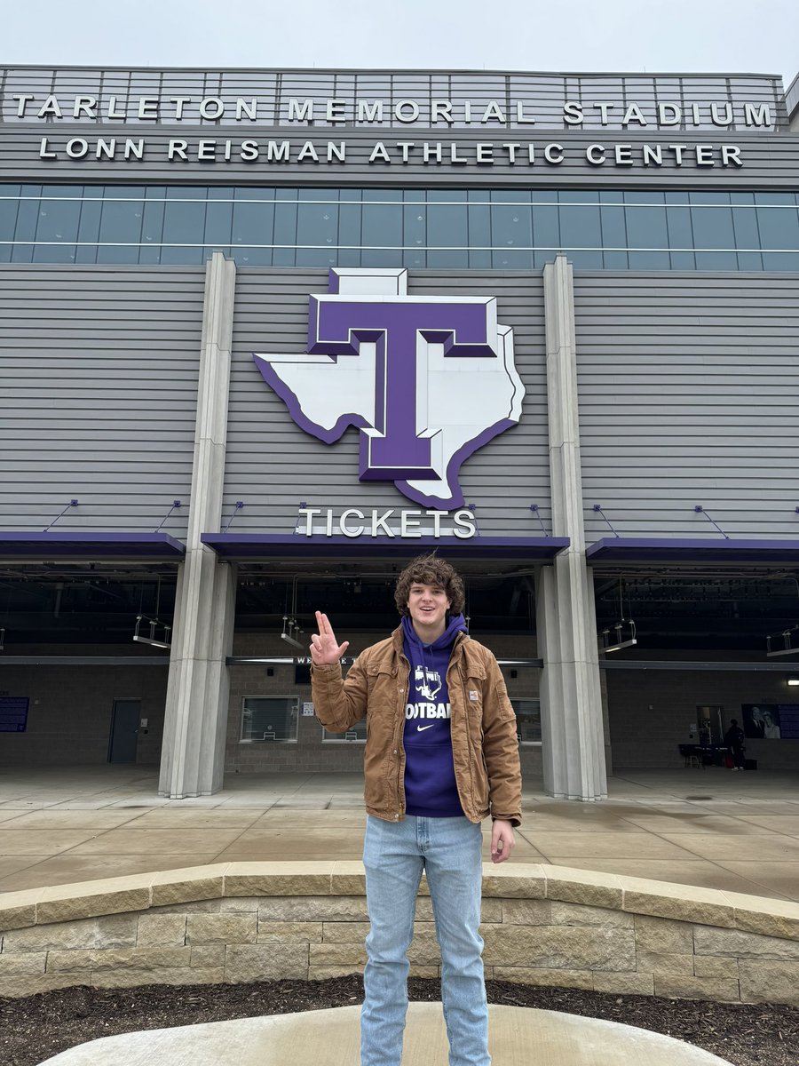 NarciWickley's tweet image. After speaking with @CHEADTSU I am 100% COMMITTED to @TarletonFB !!!Thank you to family and everyone who has helped me get here! God Bless. #AGTG #TarletonBound #GoTexans

 @AHISDAthletics @ahmulesfootball 
@coachrittimann @Coach_Ricker @Coach_Nerio @CoachJoeyBoyd @LBCORT…
