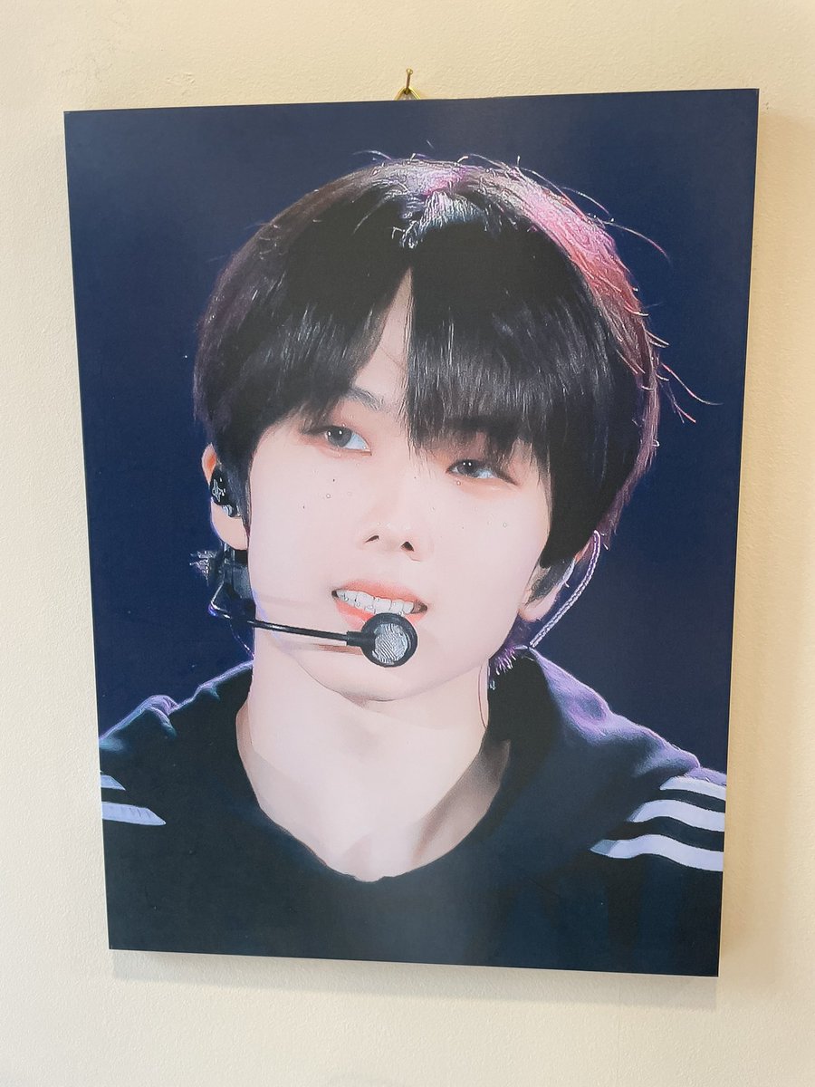 쿵.. tweet media