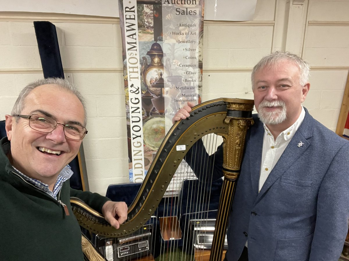 melvynprior's tweet photo. What’s @ColinYoungAWA harping on about this week? It’s #RegencyPeriod at @GoldingYoung #Grantham auction rooms #Harp #Antiques #Collectables https://t.co/R0mfHh3uhg https://t.co/OPX8ewp49A