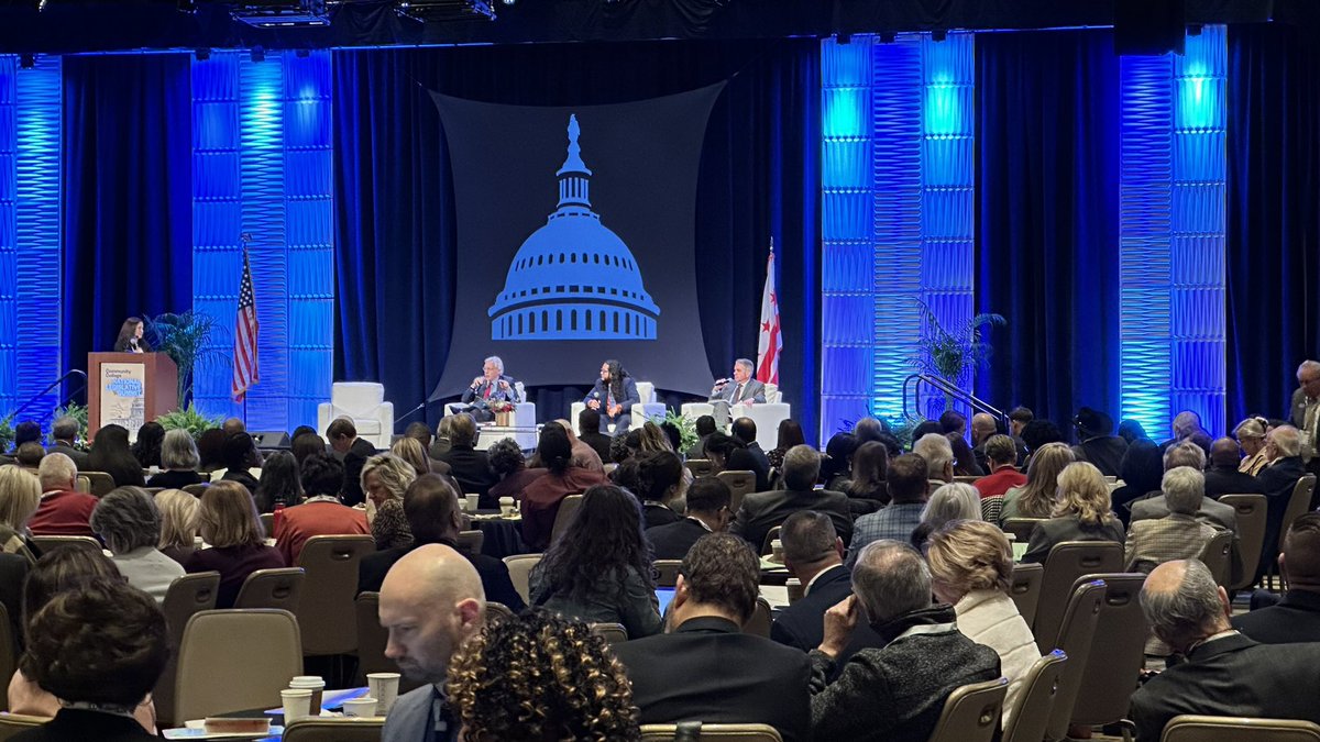 Great start to <a href="/CCTrustees/">ACCT</a> #NLS with a federal update for our incredible Gov. Relations team.