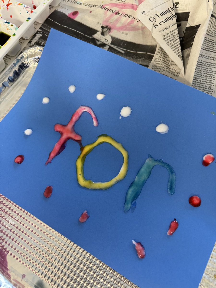 MrsBarrett_Art's tweet photo. I love seeing students practice their new skills from Language arts and Math in Art class! #redwords #geometricshapes #fccps @jenderoso https://t.co/C0je0WUcxh